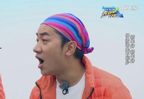 裹头巾吃瓜的,揭秘街头文化新潮流