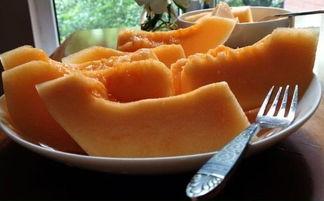 看电视吃哈密瓜,享受视觉盛宴与甜蜜滋味