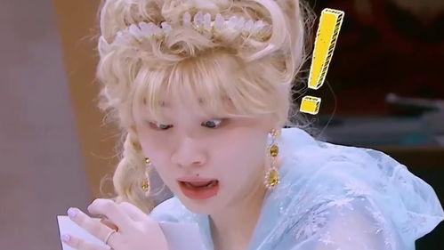 小丑丑吃瓜,小丑丑的瓜田奇遇记