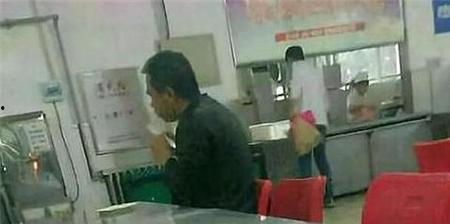 哈理工吃瓜事件,揭秘校园网络舆论风波背后的真相