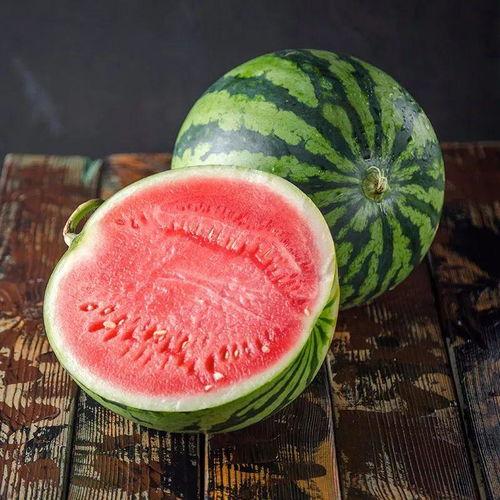 325吃瓜日,揭秘娱乐圈的甜蜜与苦涩